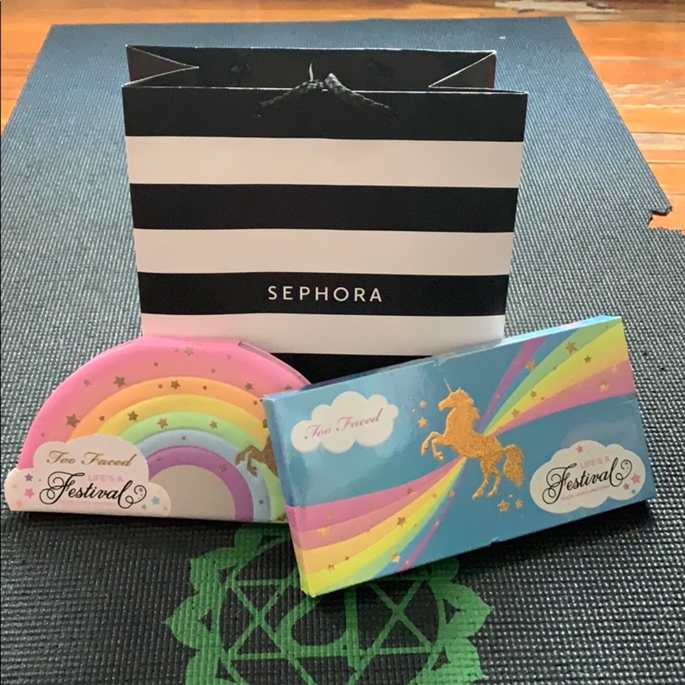 *RARE* limited edition Too Faced Life’s a Festival